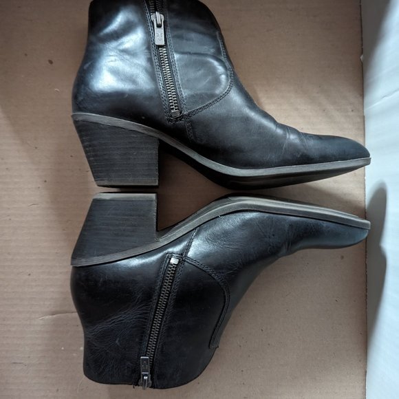 Frye Jennifer Bootie - Picture 2 of 4